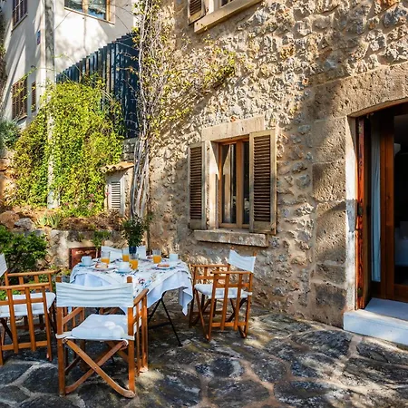 Casa En Centro Historico Tatil Evi Pollença